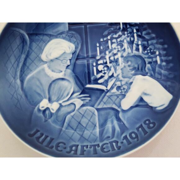 PLATE-COPENHAGEN DENMARK-BING & GRONDAHL-A CHRISTMAS TALE-1978 - Picture 2 of 7